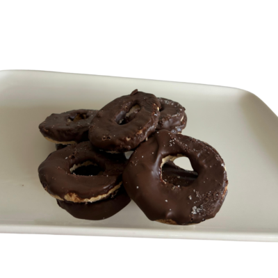 Ambachtelijke koekjes met pure chocolade – Salinitas